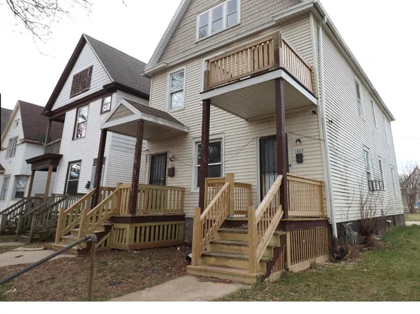 1533 N 39th St, Milwaukee, WI 53208