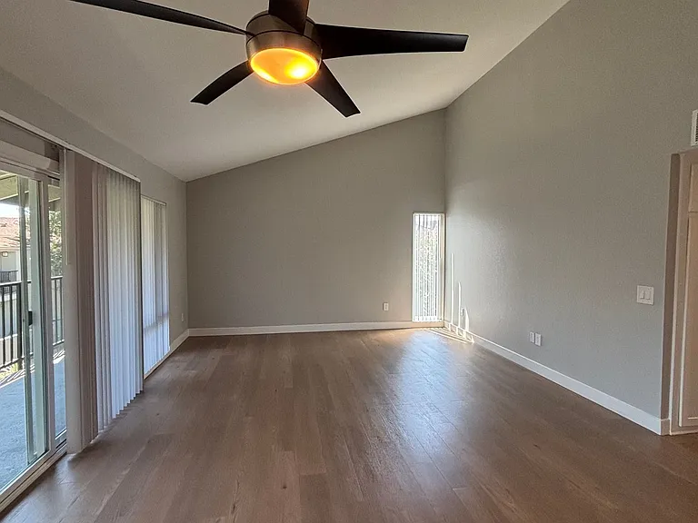 West Fifth Apartments — Photo 168