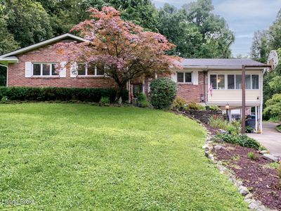 7105 Woodrow Way, Louisville, KY, 40228