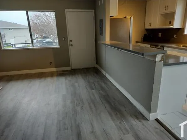 5467 Spinnaker Walkway APT 4, San Jose, CA 95123