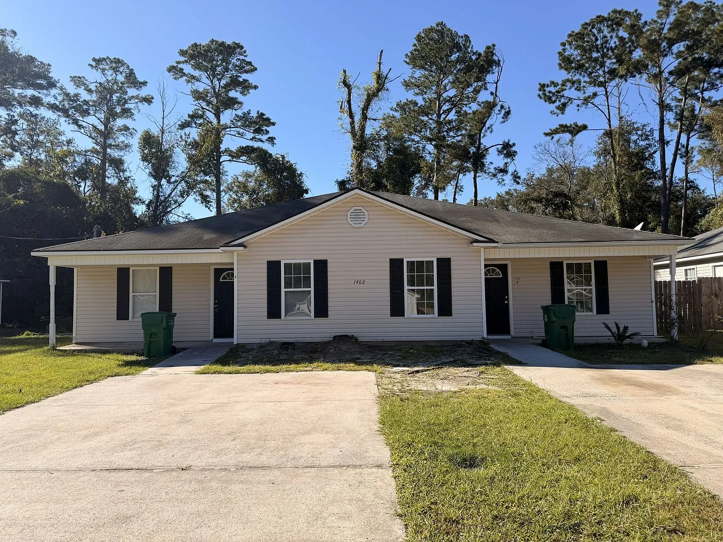 1402 Baymeadows Dr. — Photo 1