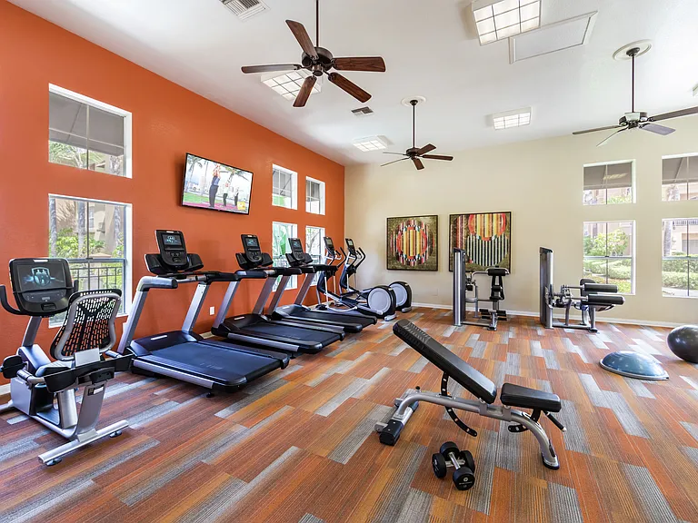 Villa Coronado Apartment Homes — Photo 11