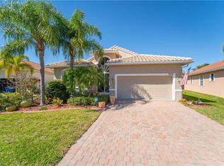 9434 Sun River Way, Estero, FL 33928