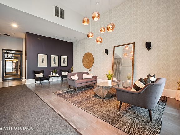 3rd image of 1444 N Orleans St APT 5J