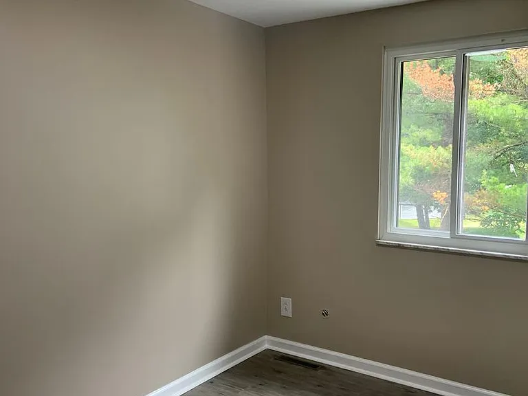 203 Parkwood Dr — Photo 17