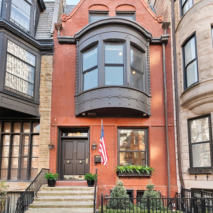 1st image of 41 E Elm St