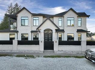 12990 108th Ave #B1, Surrey, BC V3T2H8