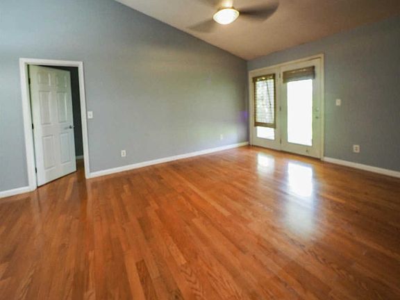 2nd image of 7331 Chatham Ct APT G