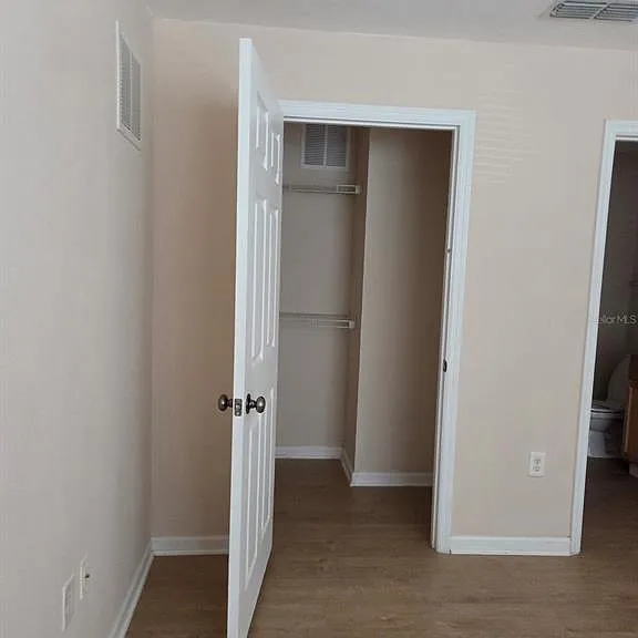 5824 Lake Pointe Village Cir #504 — Photo 23
