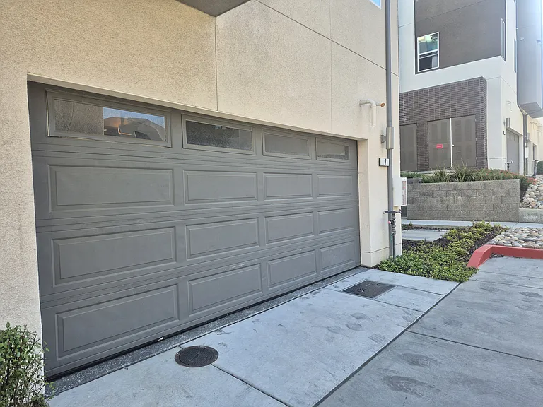 111 Llano De Los Robles Ave #7 — Photo 32