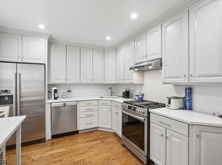 464 Meade St, Orange, NJ 07050