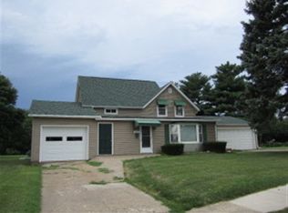 726 Adams St, Lancaster, WI 53813