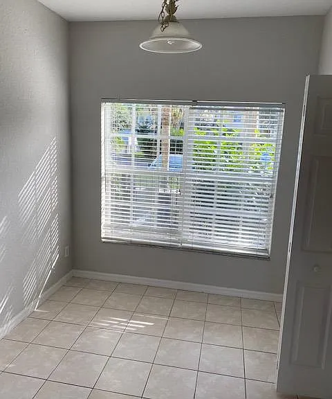 10918 Winter Crest Dr — Photo 18
