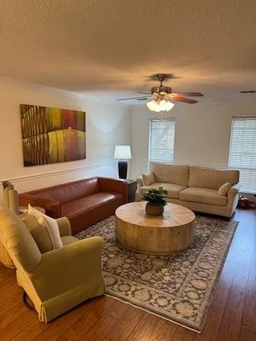 186 Hammond Place Cir #186 — Photo 2