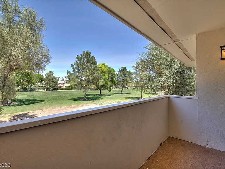 698 Oakmont Ave #1304 — Photo 2