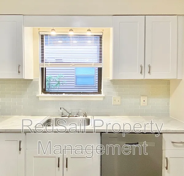 153 Windsor Castle Dr #A — Photo 11
