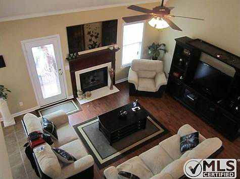 1st image of 126 Cedar Forest Dr