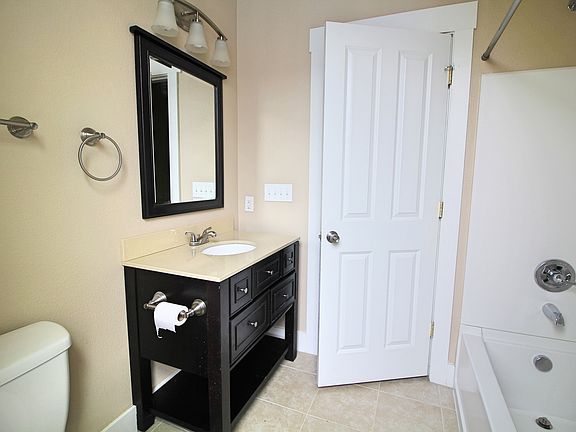 3rd image of 1712 N Olive St APT 1