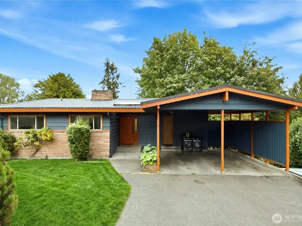 18534 55th Avenue NE, Kenmore, WA 98028