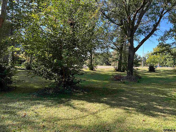 3rd image of 2730 S 66th Pl