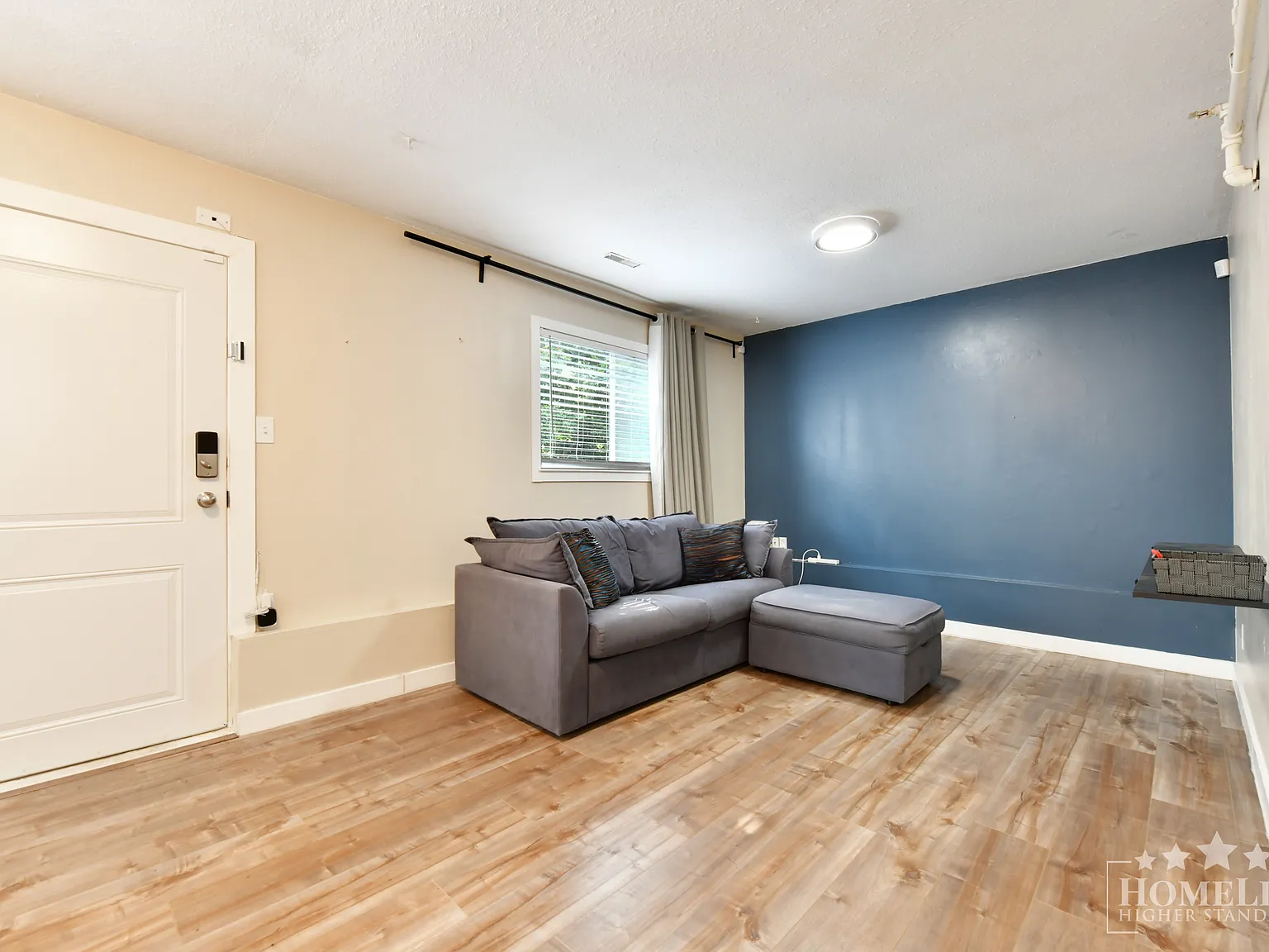 20844 Douglas Cres Langley — Photo 3