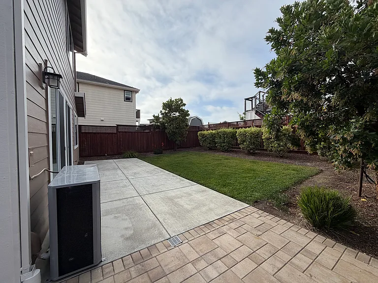 1658 Astaire Ct — Photo 27