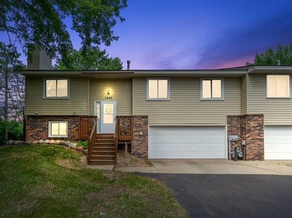 1282 Deercliff Ln, Eagan, MN 55123