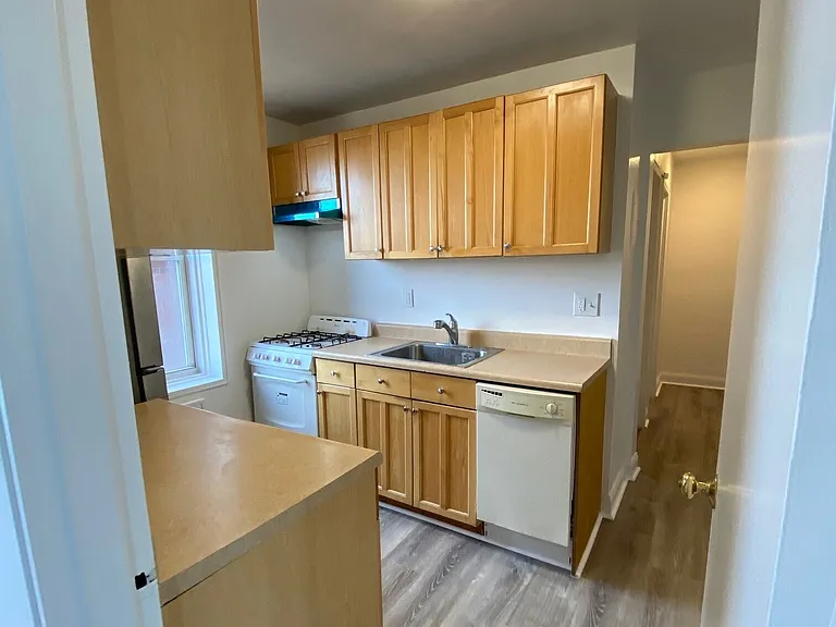 46 Prospect Ave #3D — Photo 11