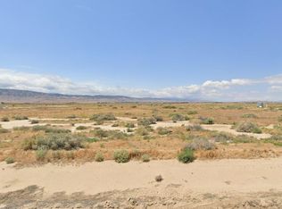 70th St W, Lancaster, CA 93536