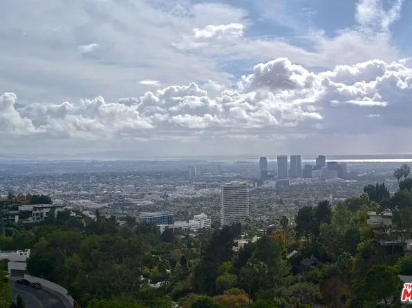 9203 Robin Dr, Los Angeles, CA 90069