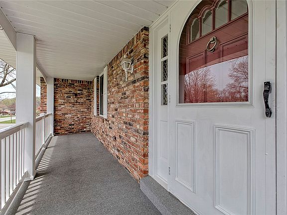 3rd image of 1318 Dellview Dr
