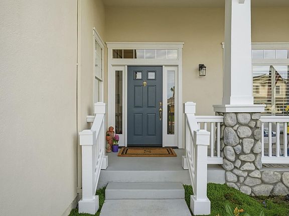 3rd image of 1404 Casablanca Cir