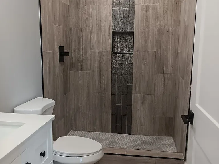 2230 Laurel Ave #3 — Photo 29