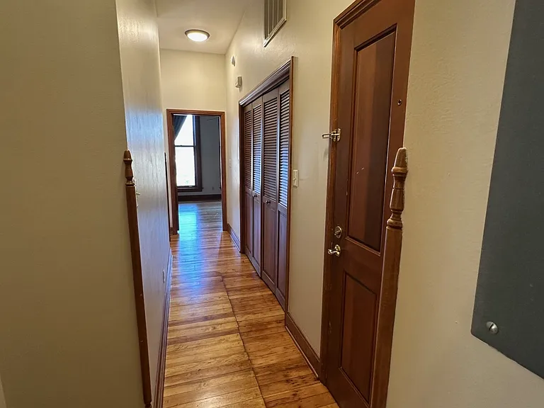 306 E Lincoln Hwy #A — Photo 7
