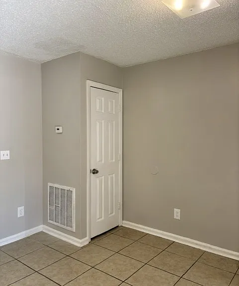 2-3911 Patton Rd SW — Photo 8