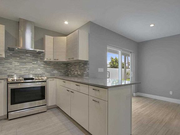 2nd image of 405 Flotilla Rd