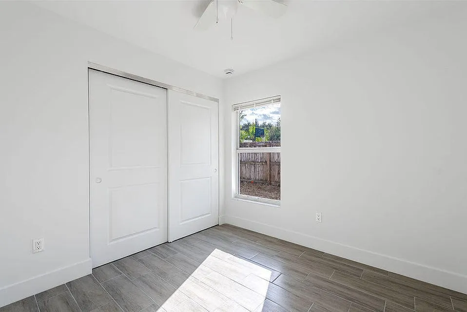 4959 Southeast Primrose Way unit 2 - 1 — Photo 4