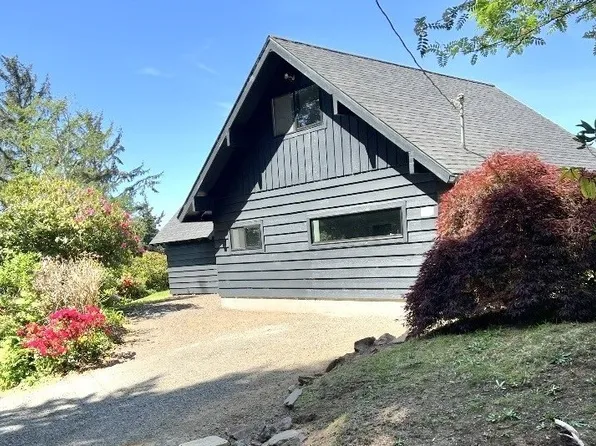 14301530163 S Wells Dr, Lincoln City, OR 97367