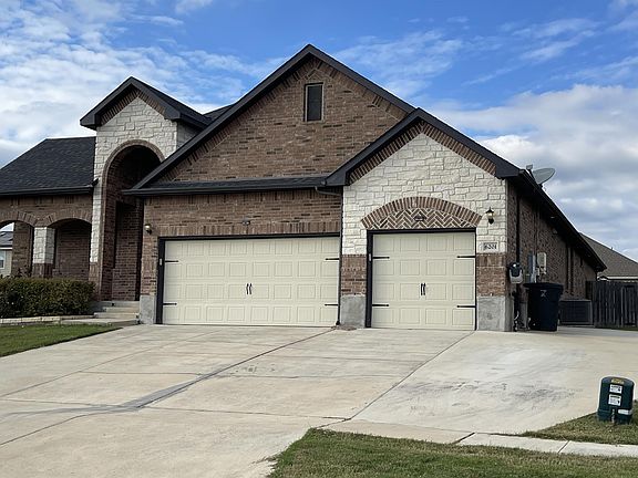 2nd image of 6201 Morganite Ln