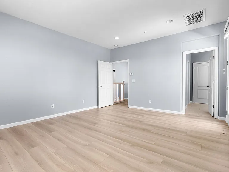 306 Misty Cir — Photo 34