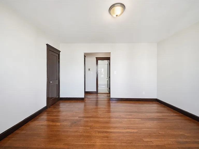 39 Richardson Ave #12 — Photo 10