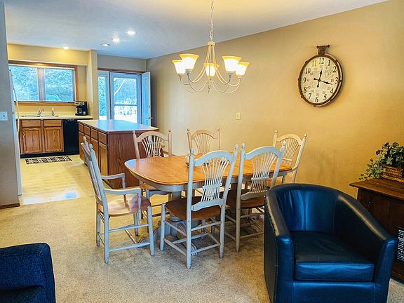4th image of 10705 Woodcrest Ct #303