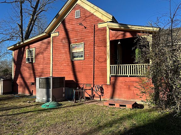 5th image of 503 W Church St