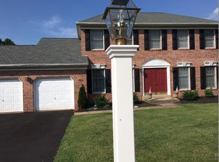 1319 Mallard Cir, Warminster, PA 18974