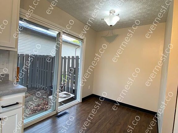 3rd image of 5634 Maple Canyon Ave
