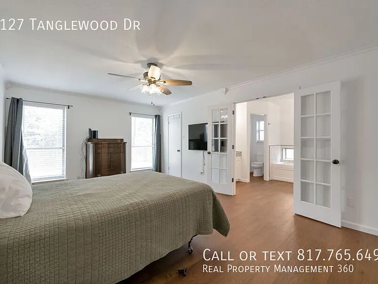 2127 Tanglewood Dr — Photo 13