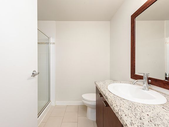 3rd image of 8280 Lansdowne Rd #1007