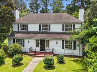1200 W Lenoir Ave, Kinston, NC 28501