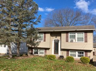 1204 Lloyd Ave, Aurora, OH 44202