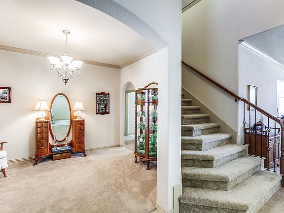 4th image of 8003 Wildrock Dr